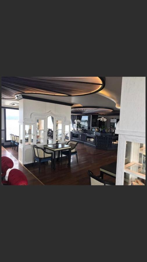 Madeline Cruises Hotel Ха Лонг Екстериор снимка