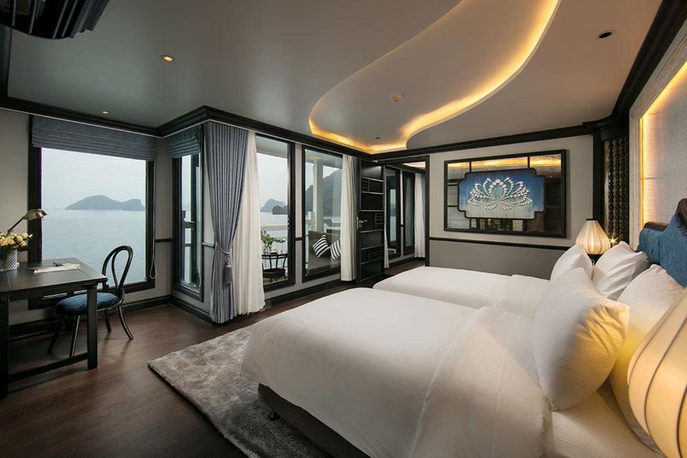 Madeline Cruises Hotel Ха Лонг Екстериор снимка